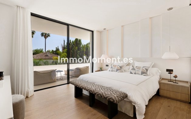 Wiederverkauf - Villa - Marbella - Nueva Andalucía