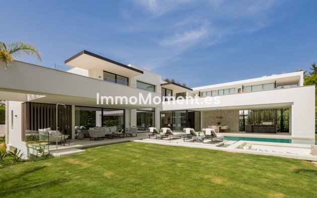 Wiederverkauf - Villa - Marbella - Nueva Andalucía