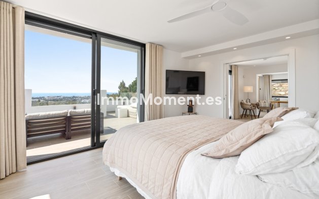 Resale - Villa - Marbella - Nueva Andalucía