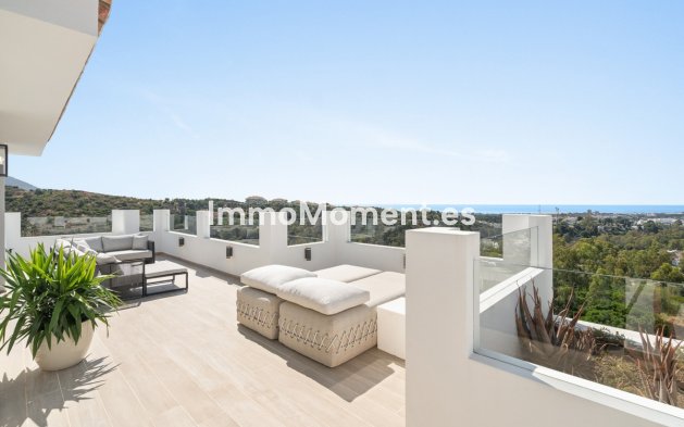Resale - Villa - Marbella - Nueva Andalucía