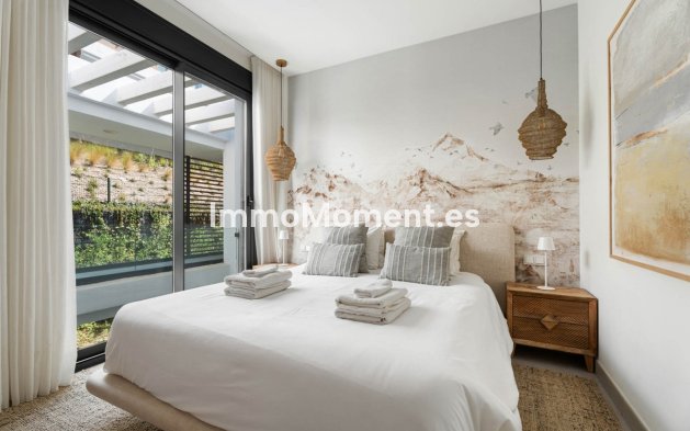 Wiederverkauf - Wohnung - Marbella - Artola