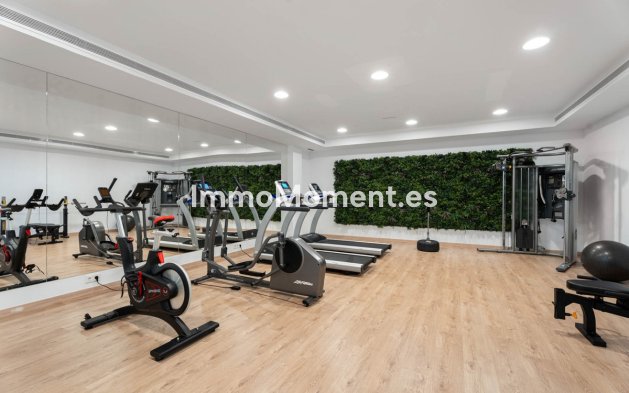 Wiederverkauf - Wohnung - Marbella - Artola