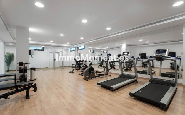 Wiederverkauf - Wohnung - Marbella - Artola