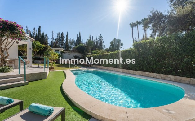 Wiederverkauf - Villa - Marbella - El Rosario