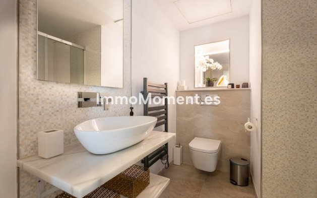 Wiederverkauf - Villa - Marbella - El Rosario