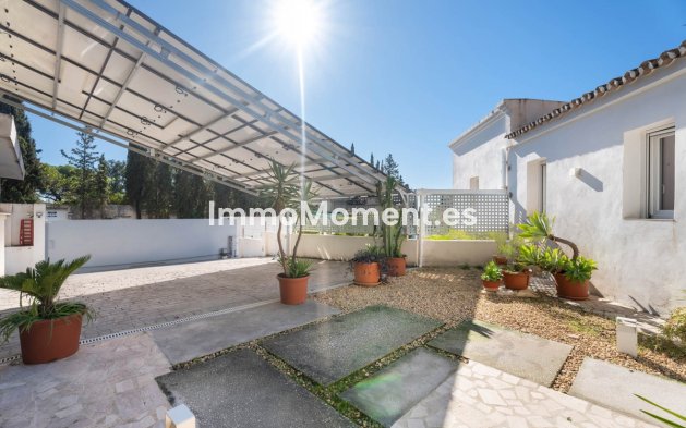 Wiederverkauf - Villa - Marbella - El Rosario