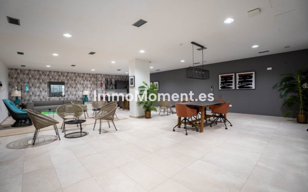 Wiederverkauf - Wohnung - Estepona  - Estepona Centro