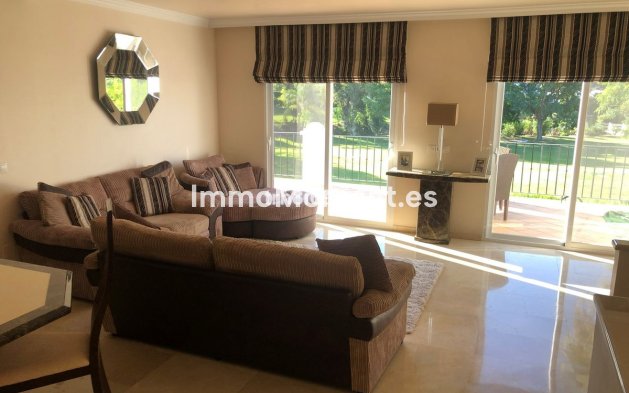 Reventa - Villa - Estepona  - New Golden Mile