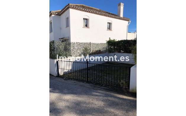 Reventa - Villa - Estepona  - New Golden Mile