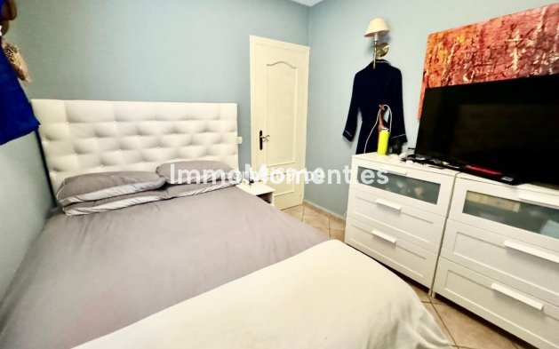 Resale - Detached villa - Estepona - Atalaya