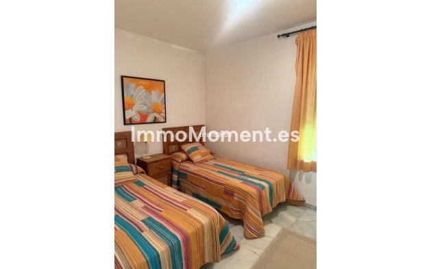 Bestaande woning - Villa - Estepona  - Benamara