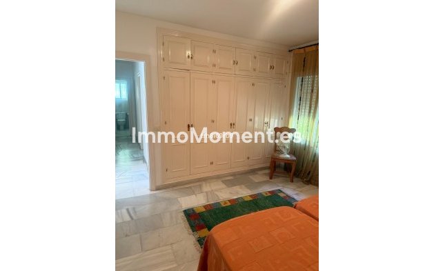 Bestaande woning - Villa - Estepona  - Benamara