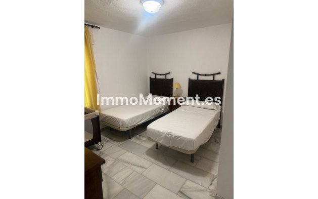 Bestaande woning - Villa - Estepona  - Benamara