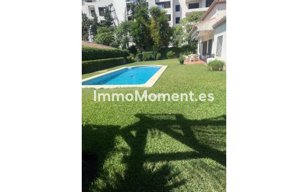 Bestaande woning - Villa - Estepona  - Benamara