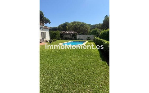 Bestaande woning - Villa - Estepona  - Benamara