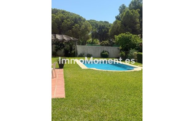 Bestaande woning - Villa - Estepona  - Benamara