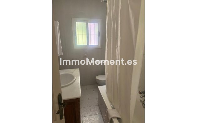 Bestaande woning - Villa - Estepona  - Benamara