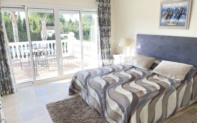 Wiederverkauf - Villa - Estepona  - New Golden Mile