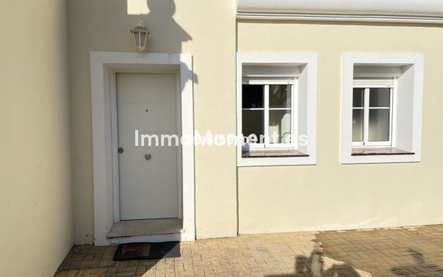 Wiederverkauf - Villa - Estepona  - New Golden Mile