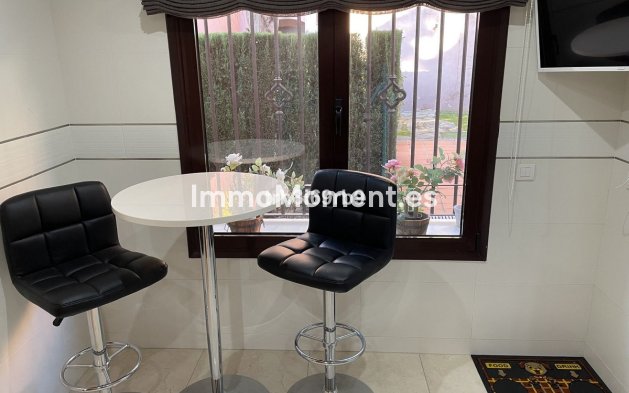 Revente - Villa - Estepona  - Estepona Centro