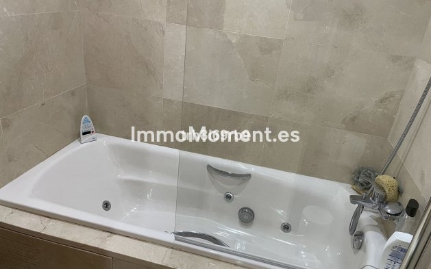 Revente - Villa - Estepona  - Estepona Centro