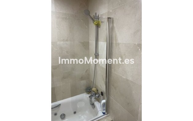 Revente - Villa - Estepona  - Estepona Centro