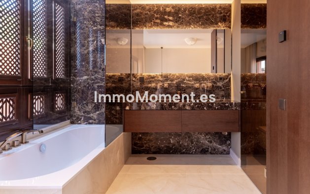 Bestaande woning - Geschakelde woning - Marbella - The Golden Mile