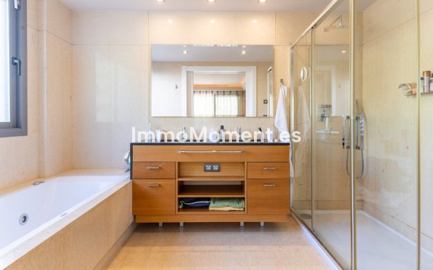 Revente - Appartement - Benahavís - Benahavís Centro