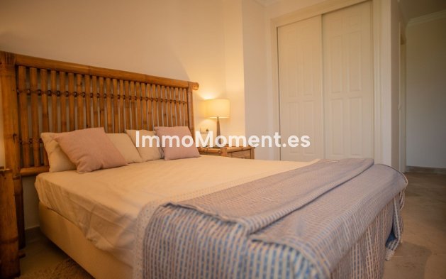 Reventa - Apartamento - Estepona  - Cancelada