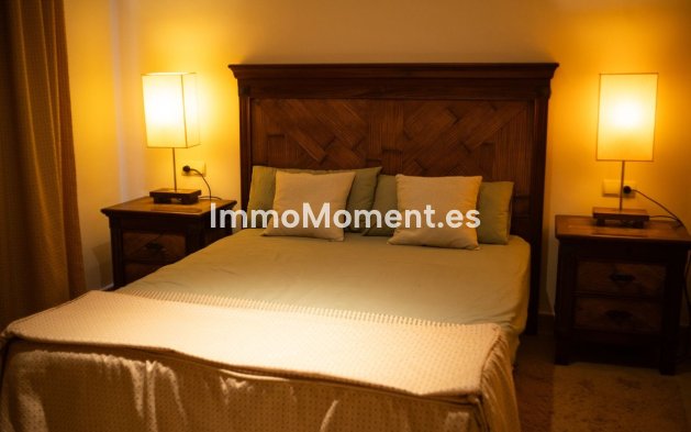Reventa - Apartamento - Estepona  - Cancelada