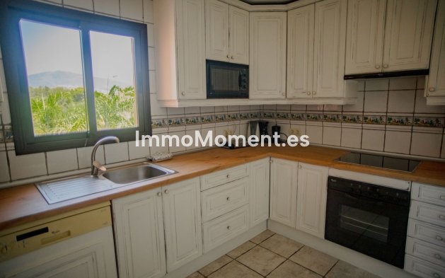 Reventa - Apartamento - Estepona  - Cancelada