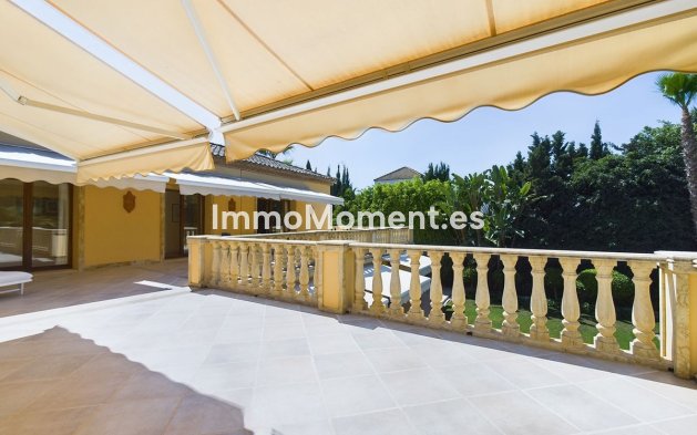 Wiederverkauf - Villa - Marbella - Nueva Andalucía