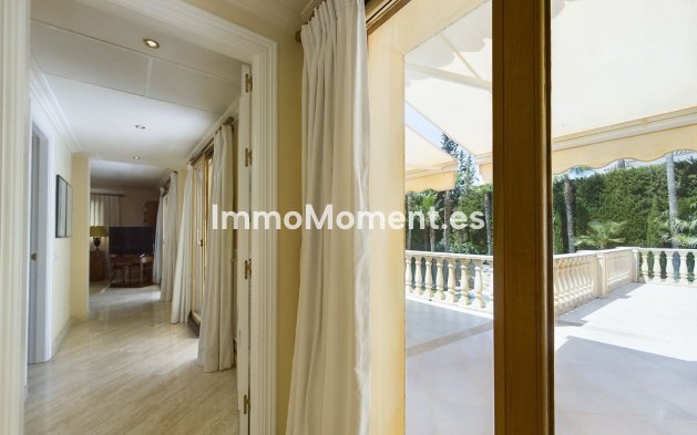 Wiederverkauf - Villa - Marbella - Nueva Andalucía