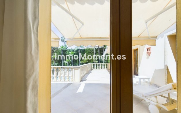 Wiederverkauf - Villa - Marbella - Nueva Andalucía