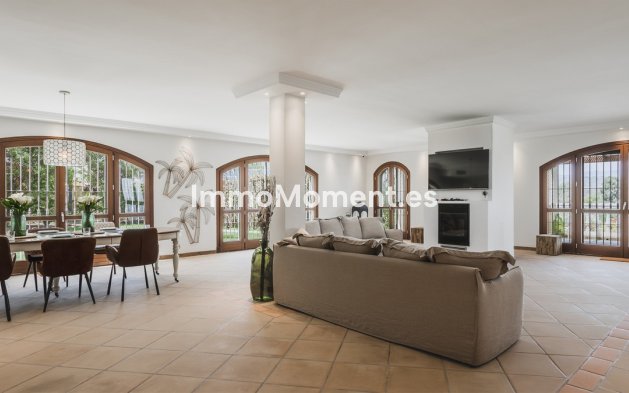 Reventa - Villa - Estepona  - Estepona Centro