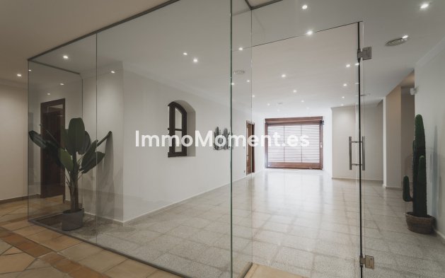 Reventa - Villa - Estepona  - Estepona Centro