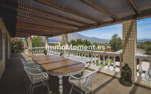 Reventa - Villa - Estepona  - Estepona Centro