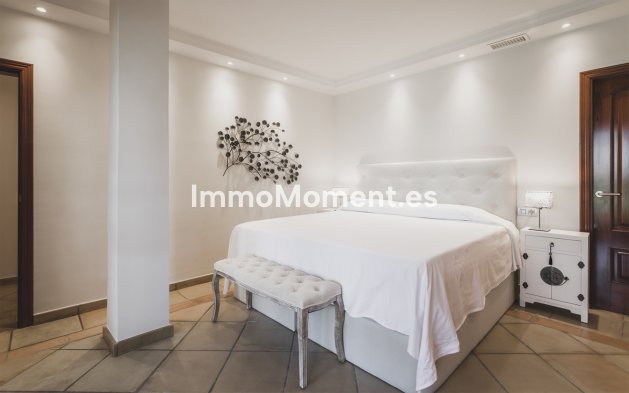 Reventa - Villa - Estepona  - Estepona Centro