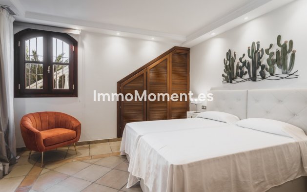 Reventa - Villa - Estepona  - Estepona Centro