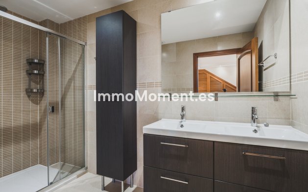 Reventa - Villa - Estepona  - Estepona Centro