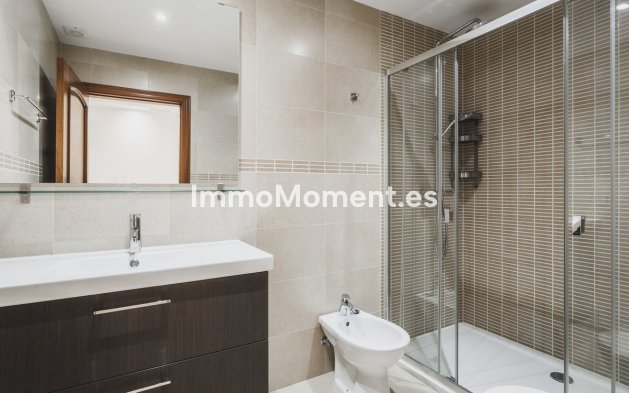 Reventa - Villa - Estepona  - Estepona Centro