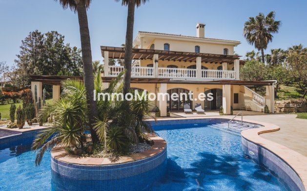 Reventa - Villa - Estepona  - Estepona Centro