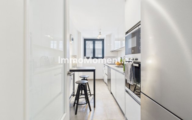 Wiederverkauf - Wohnung - Estepona  - Estepona Centro