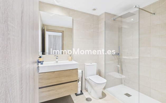 Revente - Appartement - Estepona  - Estepona Centro