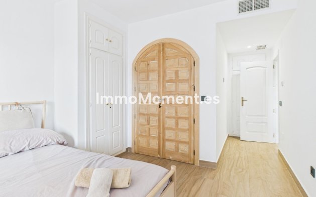 Revente - Appartement - Manilva - La Duquesa