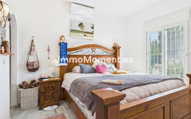 Wiederverkauf - Villa - Estepona  - Estepona Centro