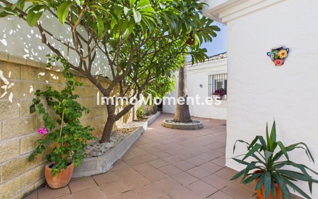 Wiederverkauf - Villa - Estepona  - Estepona Centro