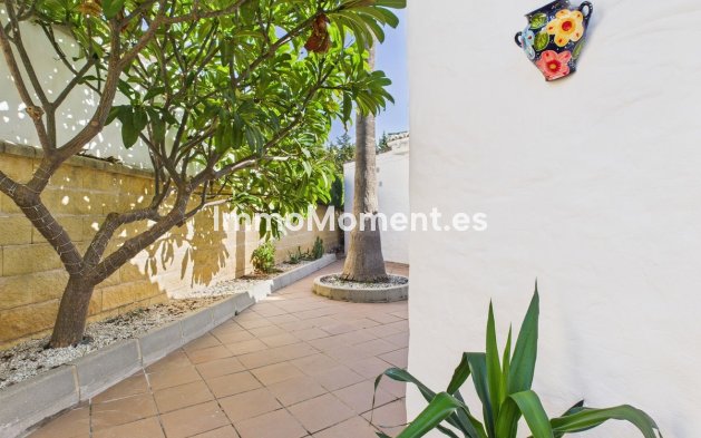 Wiederverkauf - Villa - Estepona  - Estepona Centro