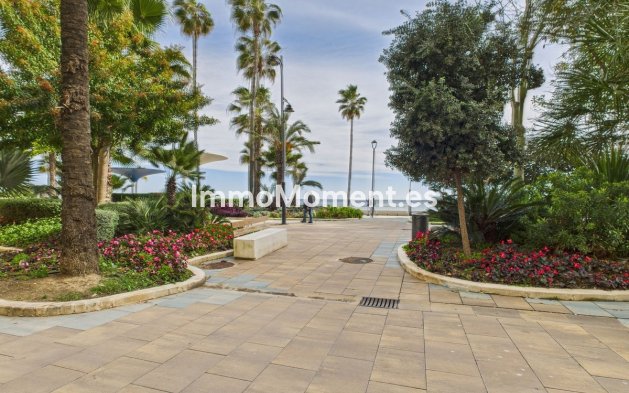 Wiederverkauf - Wohnung - Estepona  - Estepona Centro