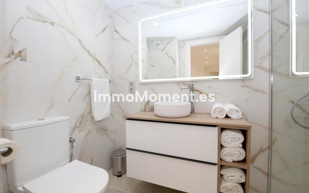 Revente - Appartement - Estepona  - Estepona Centro